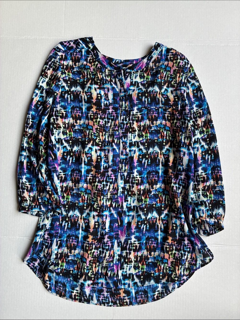Women’s Multicolor Abstract Print Blouse